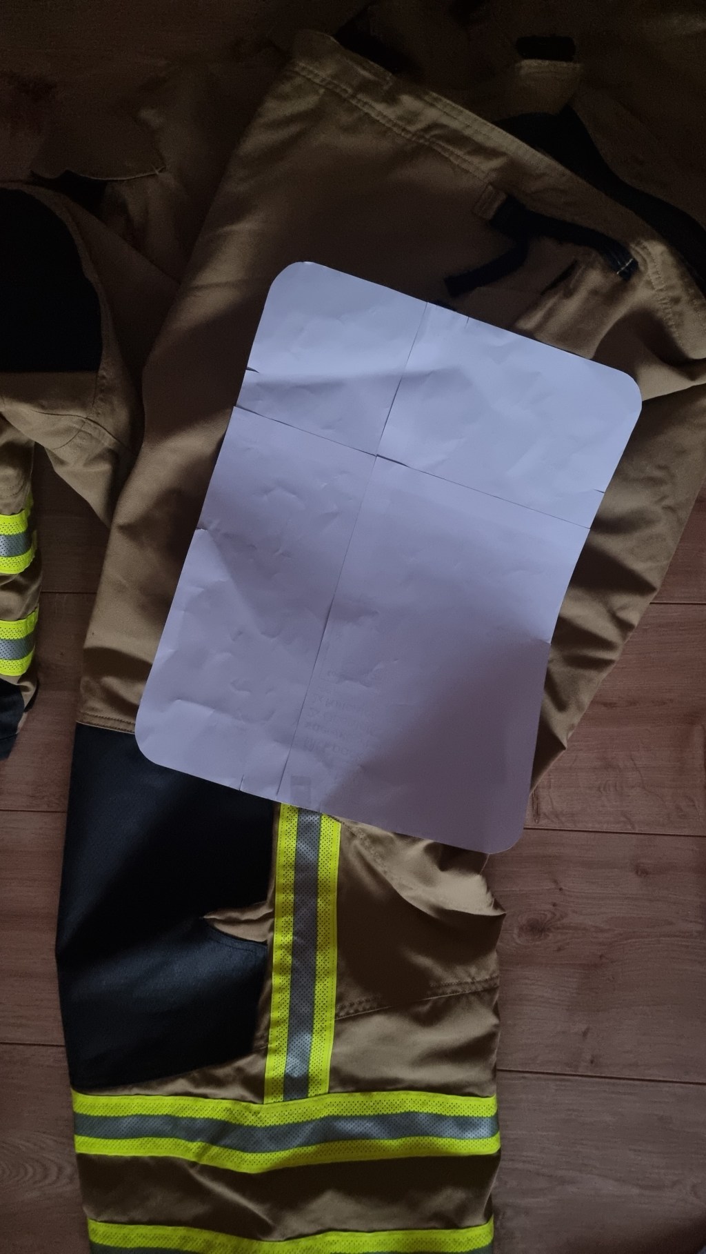 Neues Projekt – Die sandfarbenen Feuerwehruniformen